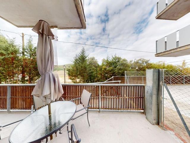 Piso en venta en Puente la Reina de Jaca, Huesca