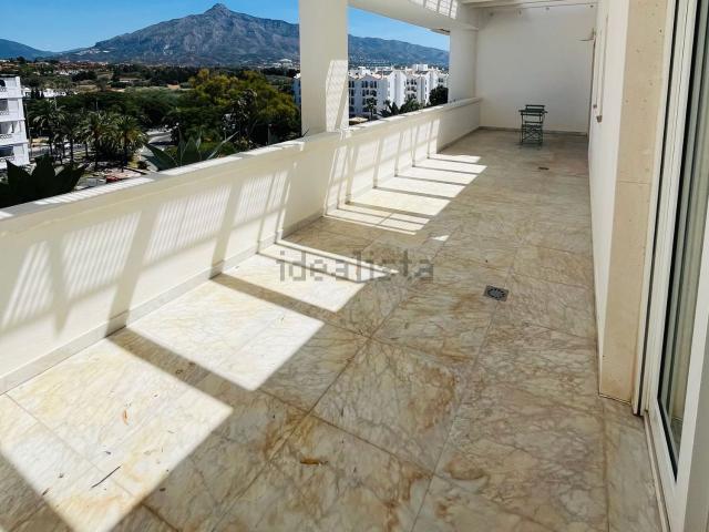 Ático en alquiler en Marbella, Málaga