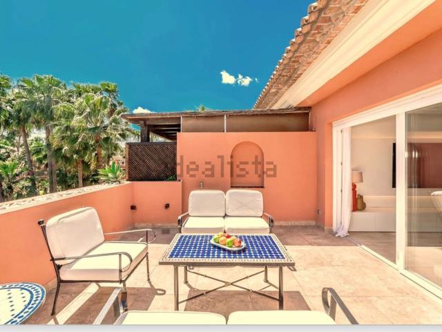 Ático en alquiler en Marbella, Málaga