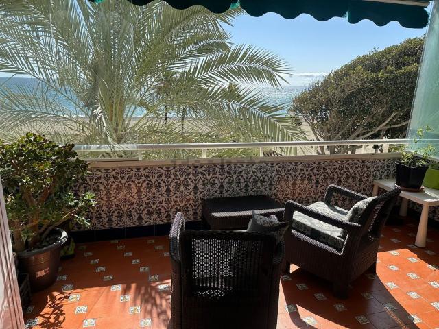 Piso en alquiler en Balcones del Mar, Estepona