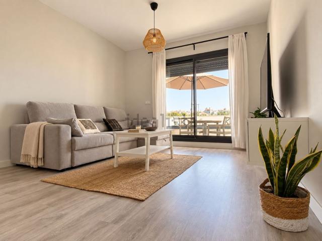 Piso en alquiler en Puerto de la Torre, Málaga-Costa del Sol