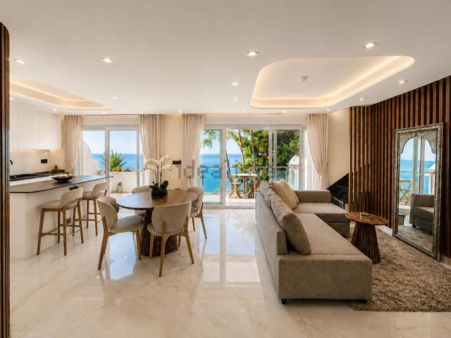 Dúplex en venta en Punta La Plata, Estepona