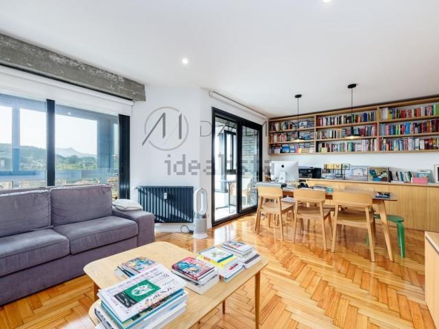 Piso en venta en Castrelos, Vigo