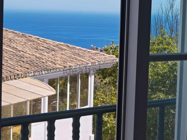 Ático en alquiler en La Sierrezuela, Costa del Sol Occidental