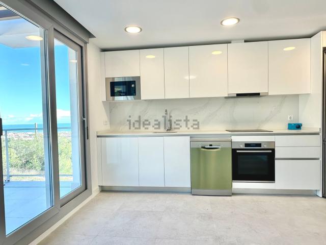 Ático en venta en La Sierrezuela, Costa del Sol Occidental