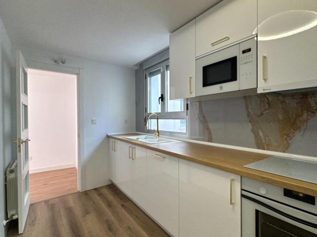 Piso en venta en Barrio de San Lorenzo, Huesca/Uesca