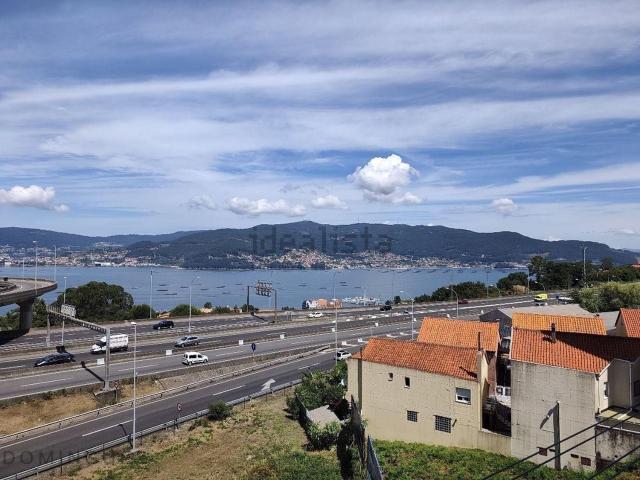 Piso en venta en Teis, Vigo