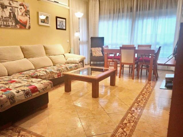 Piso en venta en A Illa De Arousa, Huerta del Rey - Vallellano