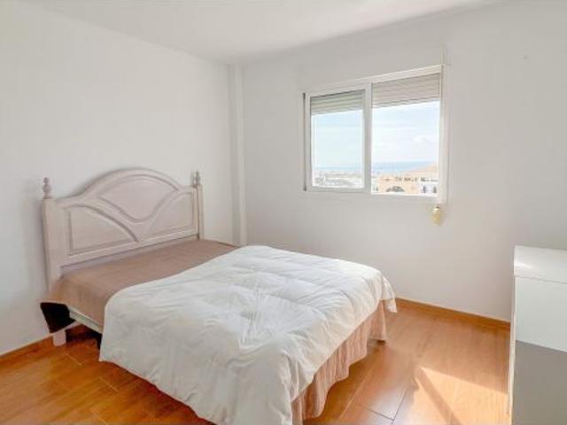 Piso en venta en El Ingenio, Marbella