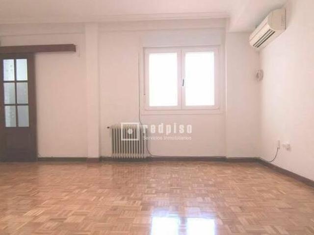 Casa en alquiler en Madrid