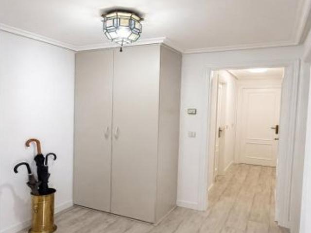 Piso en venta en Navia, Asturias