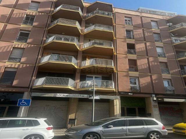 Piso en venta en Barri Ample, Reus