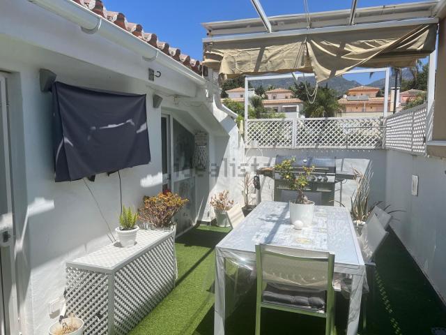 Ático en alquiler en Marbella, Miraflores