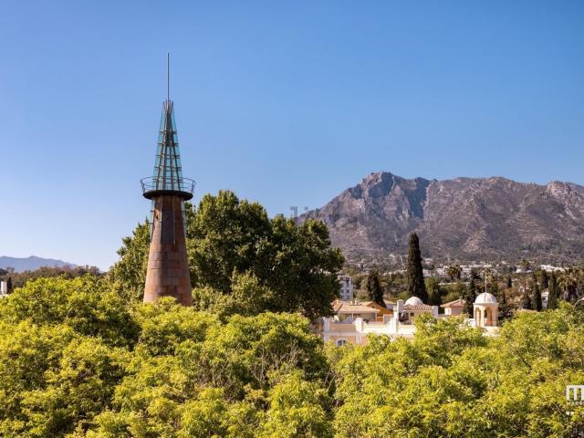 Piso en venta en La Carolina, Costa del Sol Occidental