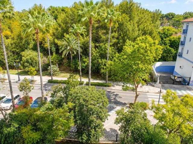 Piso en venta en La Carolina, Costa del Sol Occidental