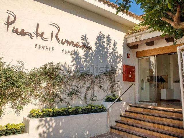 Piso en venta en La Carolina, Costa del Sol Occidental