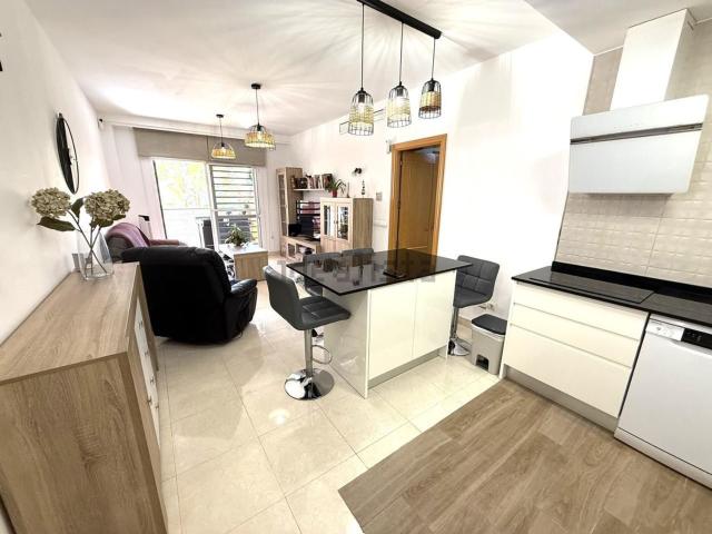 Piso en venta en Torre de Benagalbón, La Axarquía
