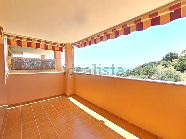 Piso en venta en La Cala del Moral, La Axarquía