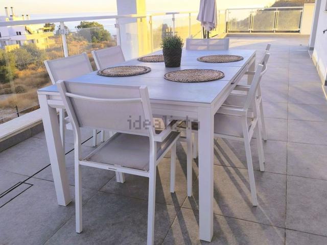 Ático en alquiler en Torre de Benagalbón, La Axarquía