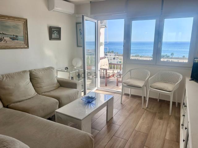 Piso en alquiler en La Cala del Moral, La Axarquía