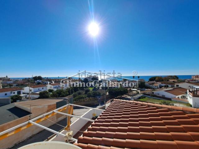 Ático en venta en Torre de Benagalbón, La Axarquía