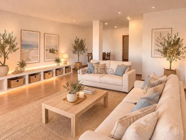 Ático en venta en La Cala del Moral, La Axarquía
