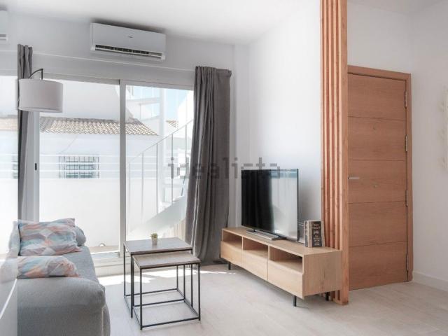 Ático en alquiler en La Cala del Moral, La Axarquía