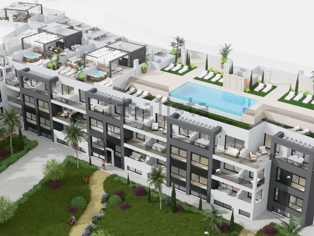 Piso en venta en Torre de Benagalbón, La Axarquía