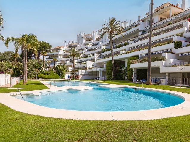 Dúplex en venta en Rio Real, Costa del Sol Occidental