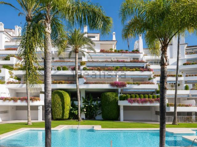 Piso en venta en Rio Real, Costa del Sol Occidental