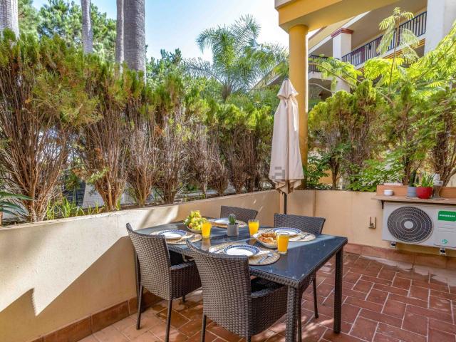 Dúplex en alquiler en Elviria, Costa del Sol Occidental