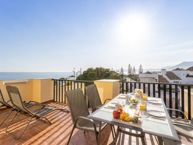 Ático en alquiler en Elviria, Costa del Sol Occidental