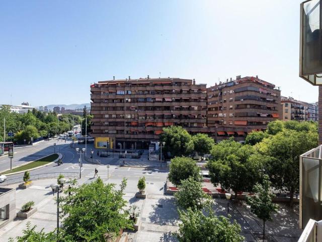 Piso en alquiler en Granada, Pajaritos