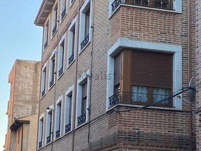 Piso en venta en Saldaña, Palencia