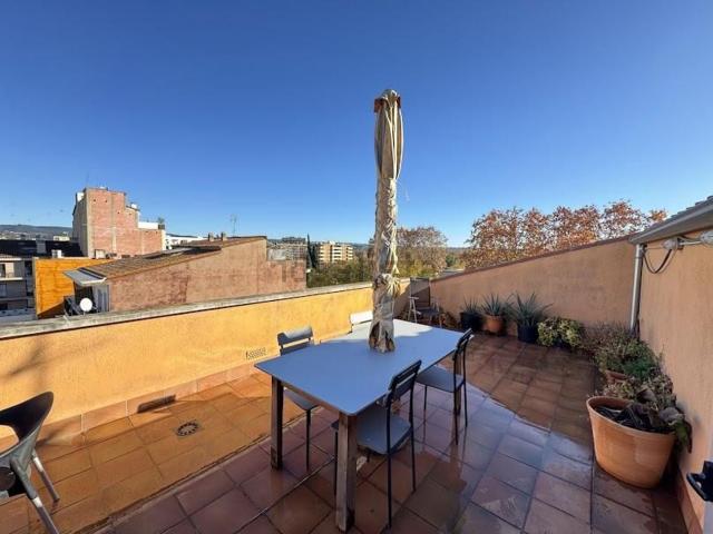 Dúplex en venta en Salt, Girona