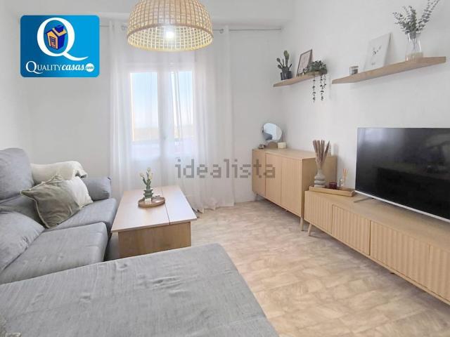 Piso en venta en Atzavares, el Baix Vinalopó