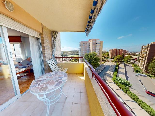 Piso en venta en Polígon de Sant Blai, l'Alacantí