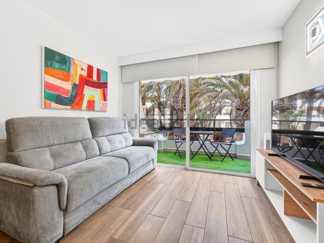 Piso en venta en San Eugenio Bajo, Adeje
