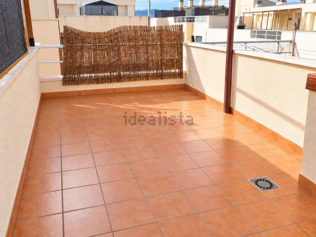 Dúplex en alquiler en San Isidro, Alacant / Alicante