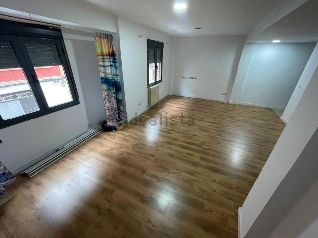 Piso en venta en San José, Zaragoza