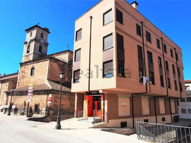 Piso en venta en San Leonardo De Yagüe, Castilla y León