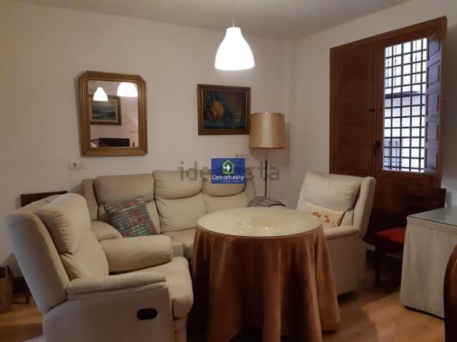 Dúplex en alquiler en Centro, Granada