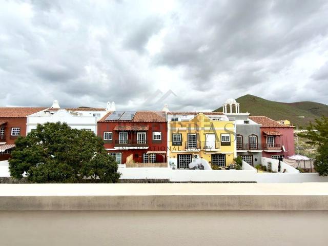 Ático en venta en Las Chafiras, San Miguel de Abona