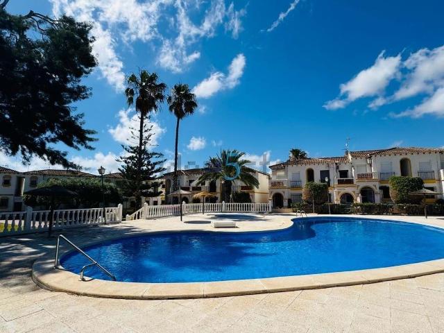 Piso en venta en Urbanización Las Filipinas, San Miguel de Salinas
