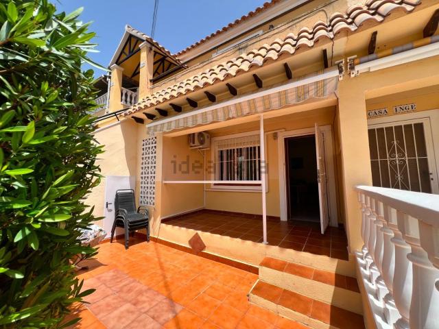 Dúplex en venta en Villa Martín, el Baix Segura / La Vega Baja
