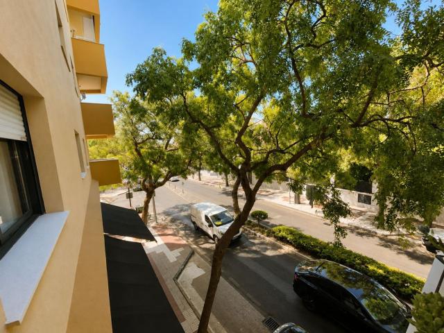 Piso en venta en El Ingenio, Marbella
