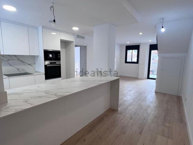 Ático en alquiler en Barri Centre, Baix Llobregat