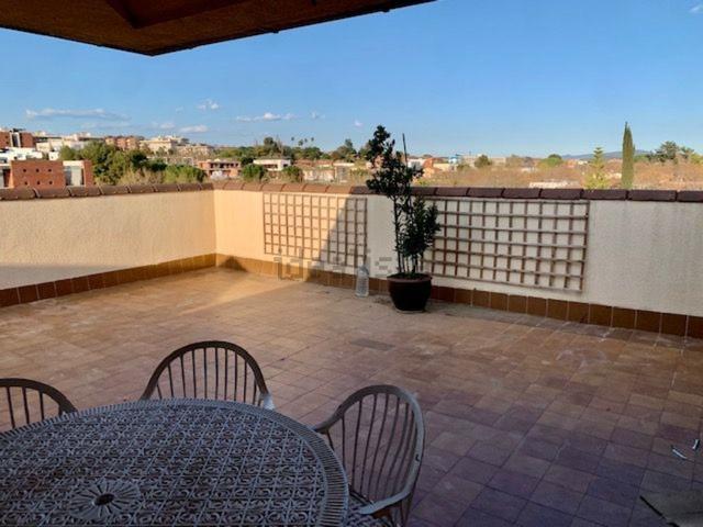 Ático en alquiler en Sant Cugat Del Vallès