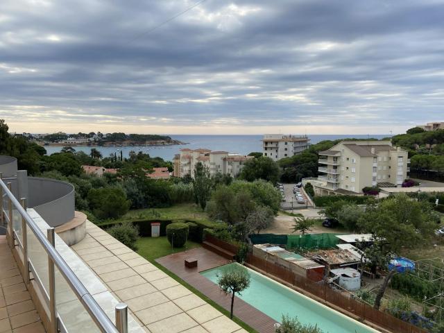 Ático en venta en Baix Empordà, Catalunya