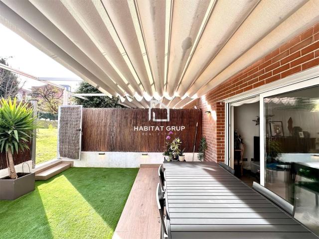 Dúplex en venta en Mas Lluí, Baix Llobregat